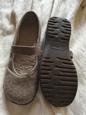 LLBean Mary Jane Slip-On Shoes in Taupe